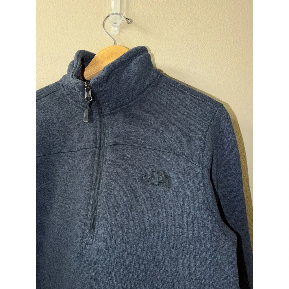 Men's North Face Quarter Zip Pullover Size Medium